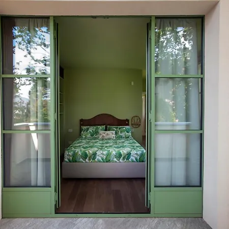 The Greenhouse Luxury On *